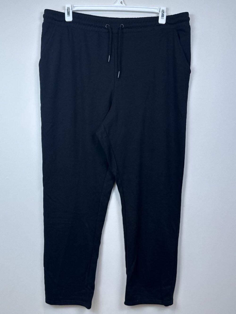 iyla Womens XXL TTG Classic Fit Straight Leg Sweatpants Black Drawstring NWT